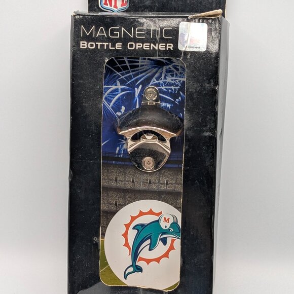 NFL Miami Dolphins Clink 'n Drink Magnetic Bottle Opener 5"x10" - Picture 5 of 13